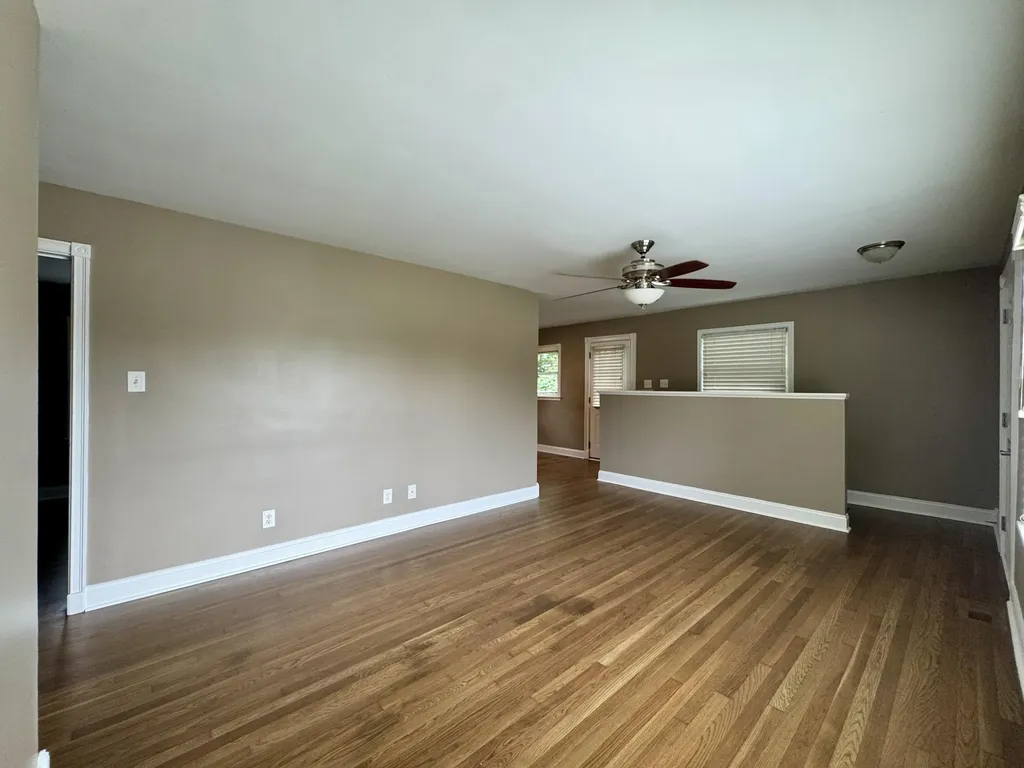 2564 Millbrook Drive Lexington KY 40503