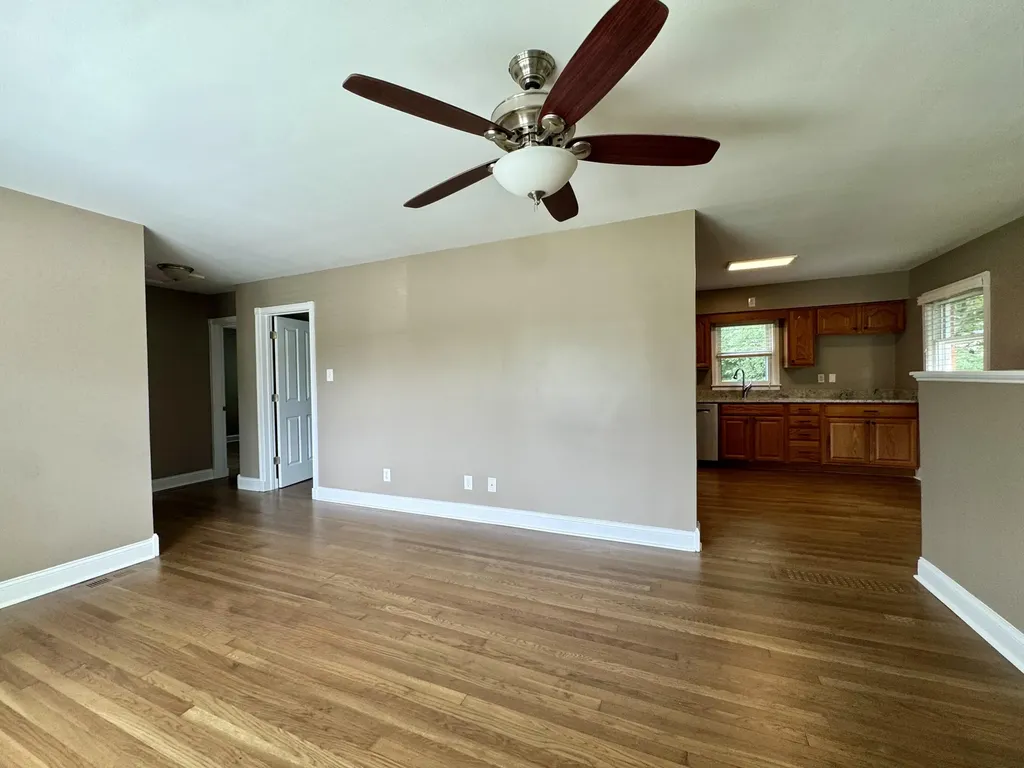 2564 Millbrook Drive Lexington KY 40503
