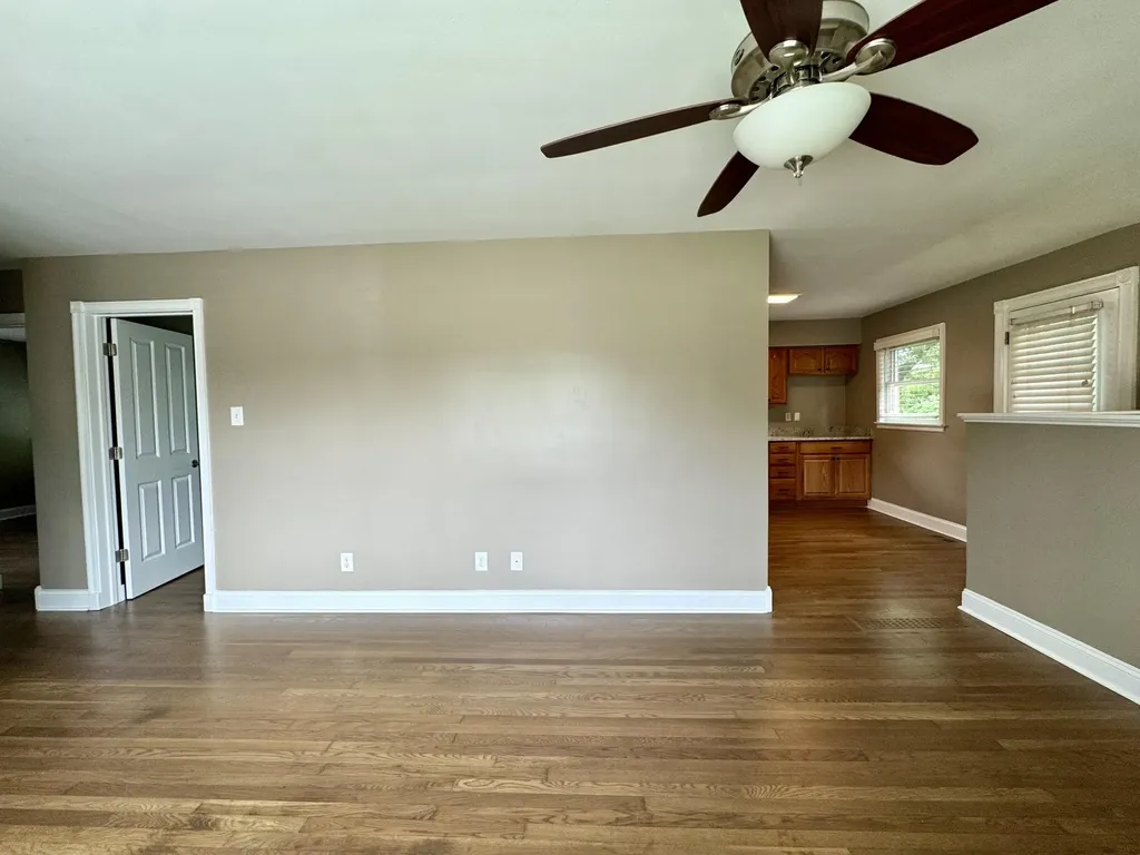 2564 Millbrook Drive Lexington KY 40503
