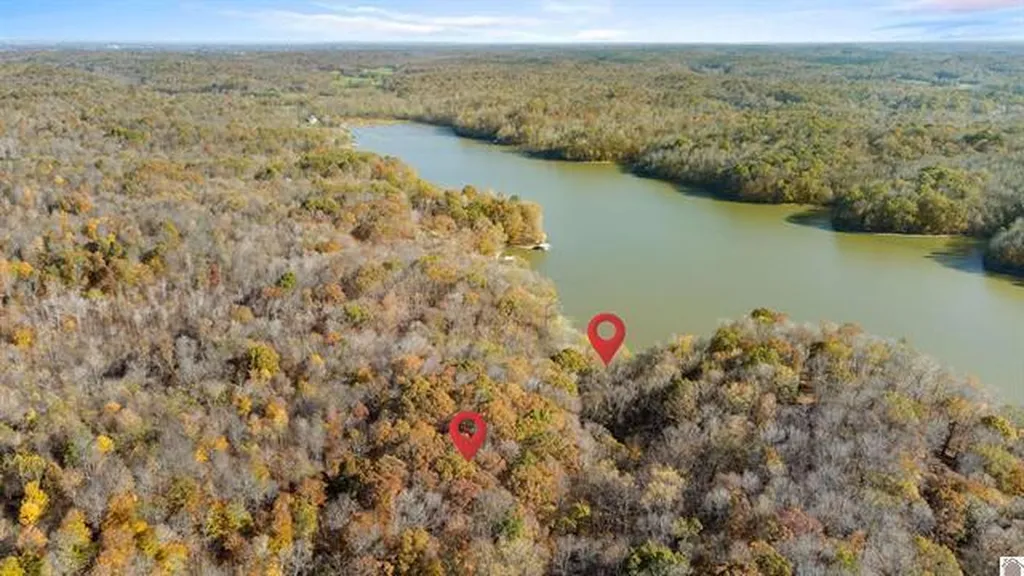 Lot 54b & 55e Commerce Landing Road Eddyville KY 42038