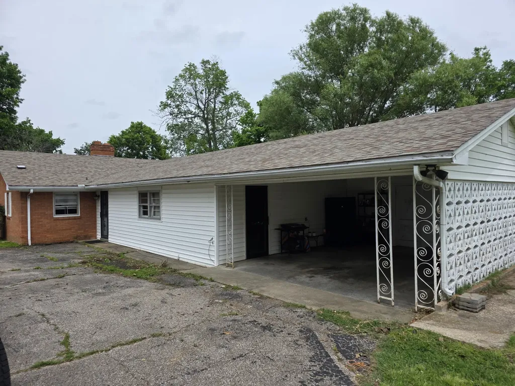405 W Clay Street Clinton KY 42031
