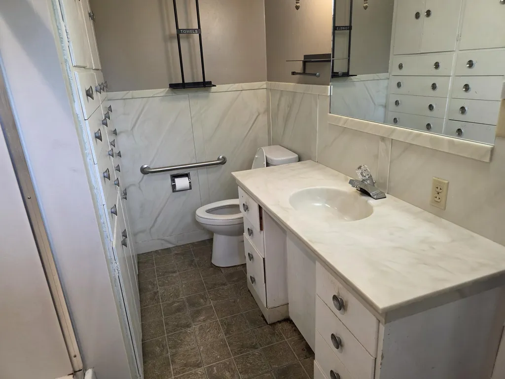 405 W Clay Street Clinton KY 42031