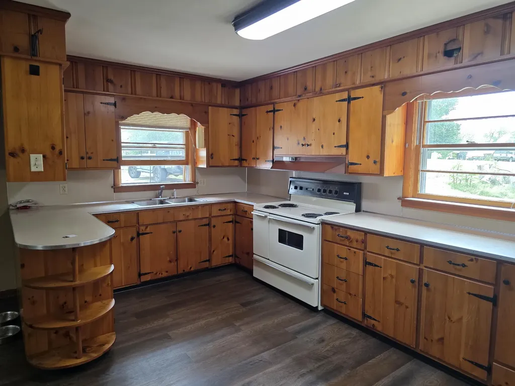405 W Clay Street Clinton KY 42031