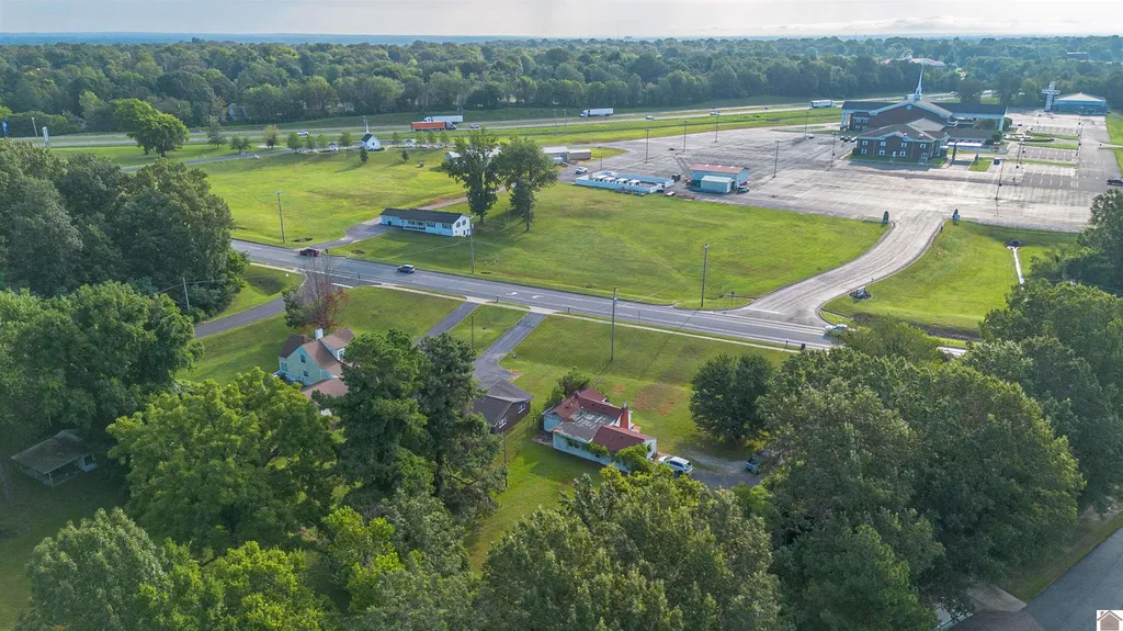 3858 Pecan Drive Paducah KY 42001