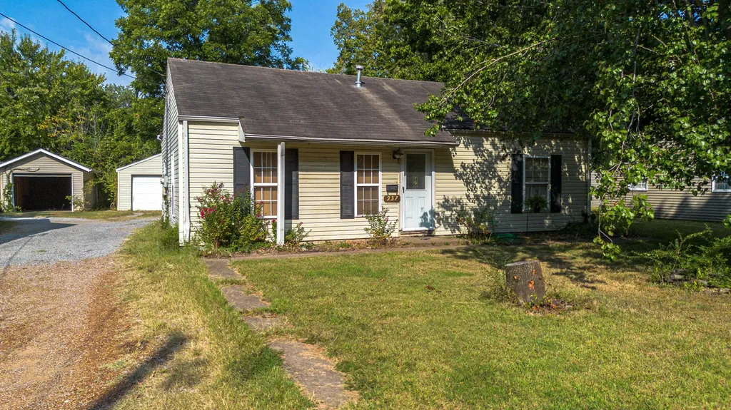 411 W Jefferson Street Paducah KY 42001