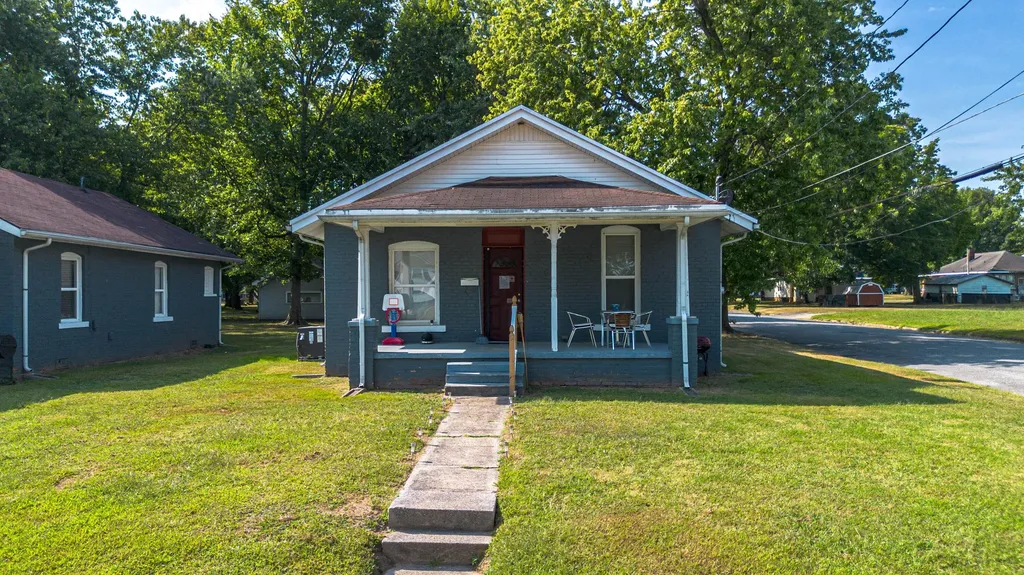 411 W Jefferson Street Paducah KY 42001