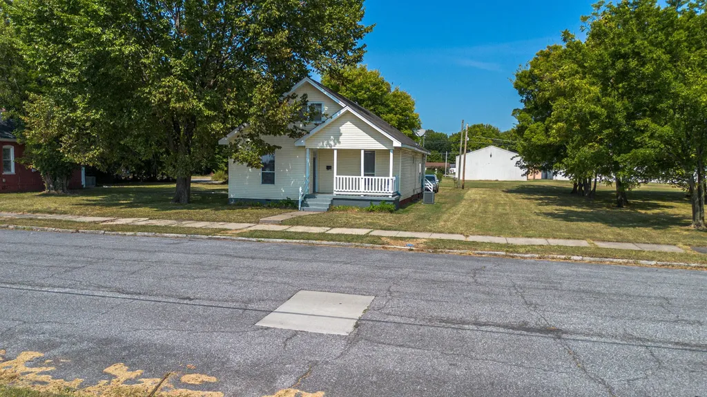 411 W Jefferson Street Paducah KY 42001