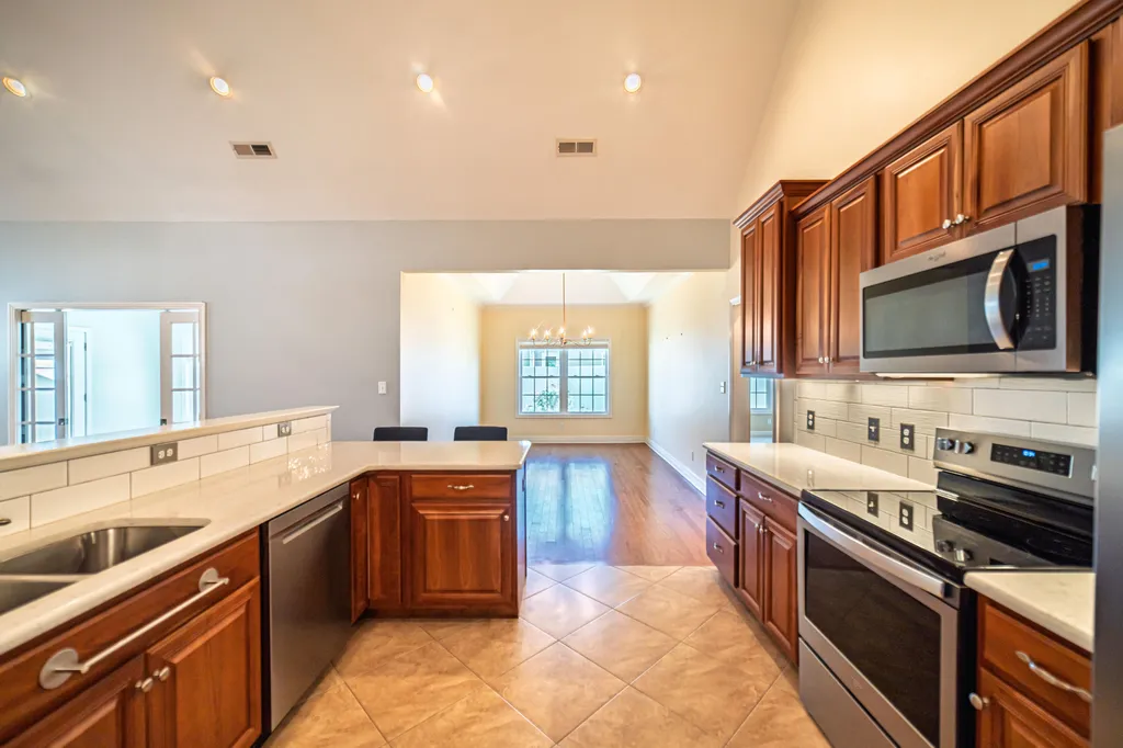 3241 Sandpiper Circle Paducah KY 42001