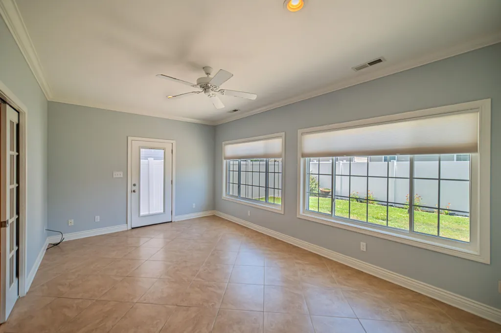 3241 Sandpiper Circle Paducah KY 42001