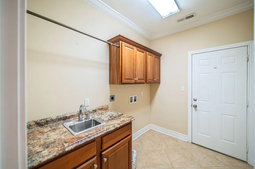 3241 Sandpiper Circle Paducah KY 42001
