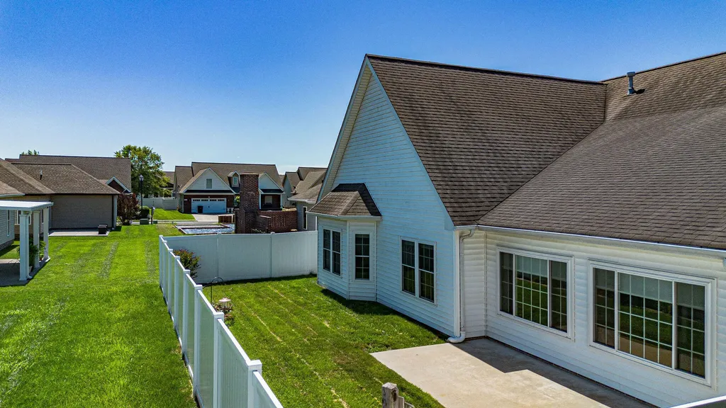 3241 Sandpiper Circle Paducah KY 42001