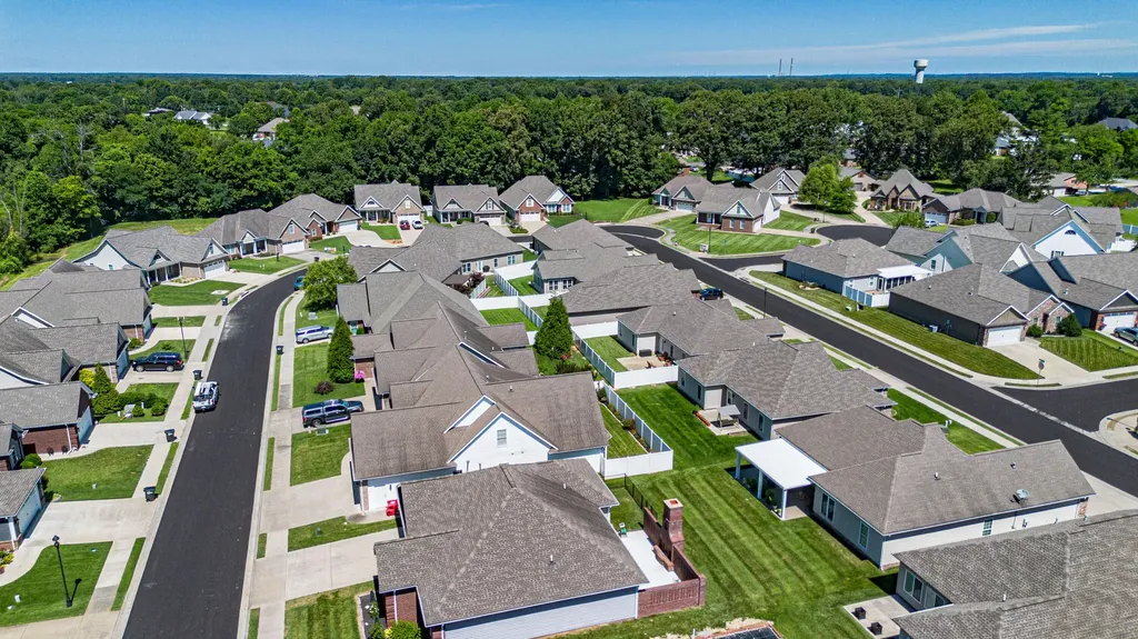 3241 Sandpiper Circle Paducah KY 42001