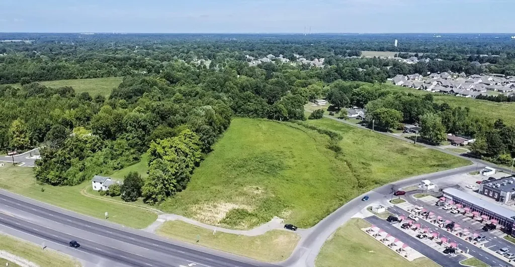 5251 Hinkleville Road Paducah KY 42001