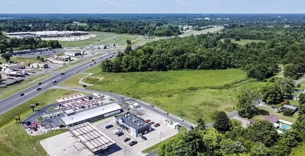 5251 Hinkleville Road Paducah KY 42001