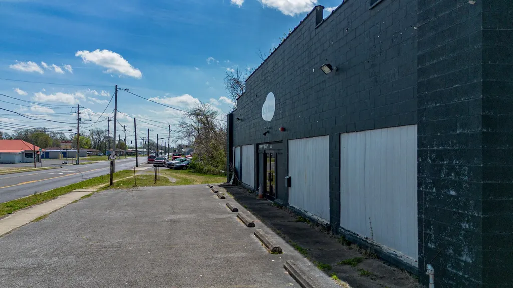 2223 Bridge Street Paducah KY 42003