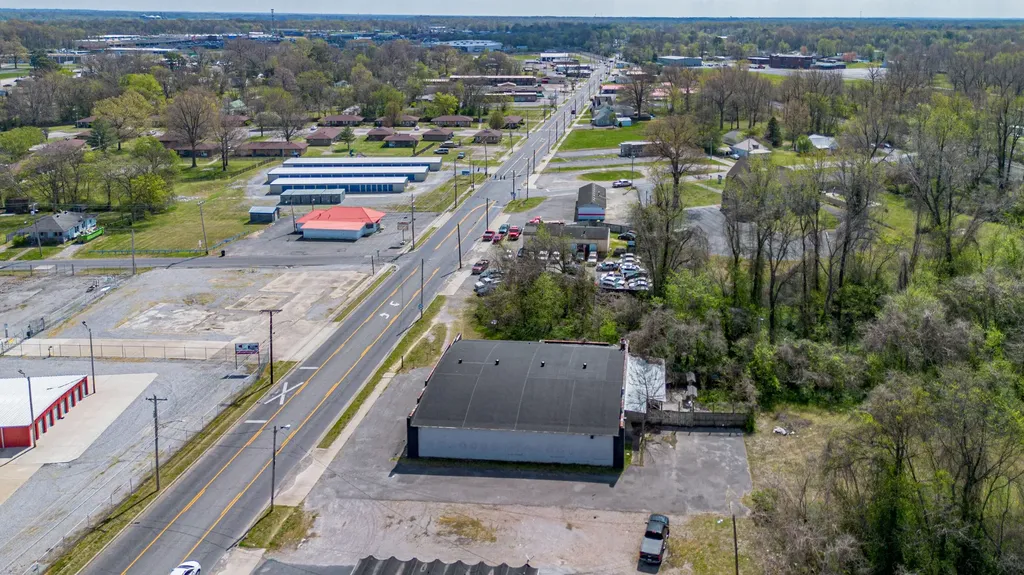 2223 Bridge Street Paducah KY 42003