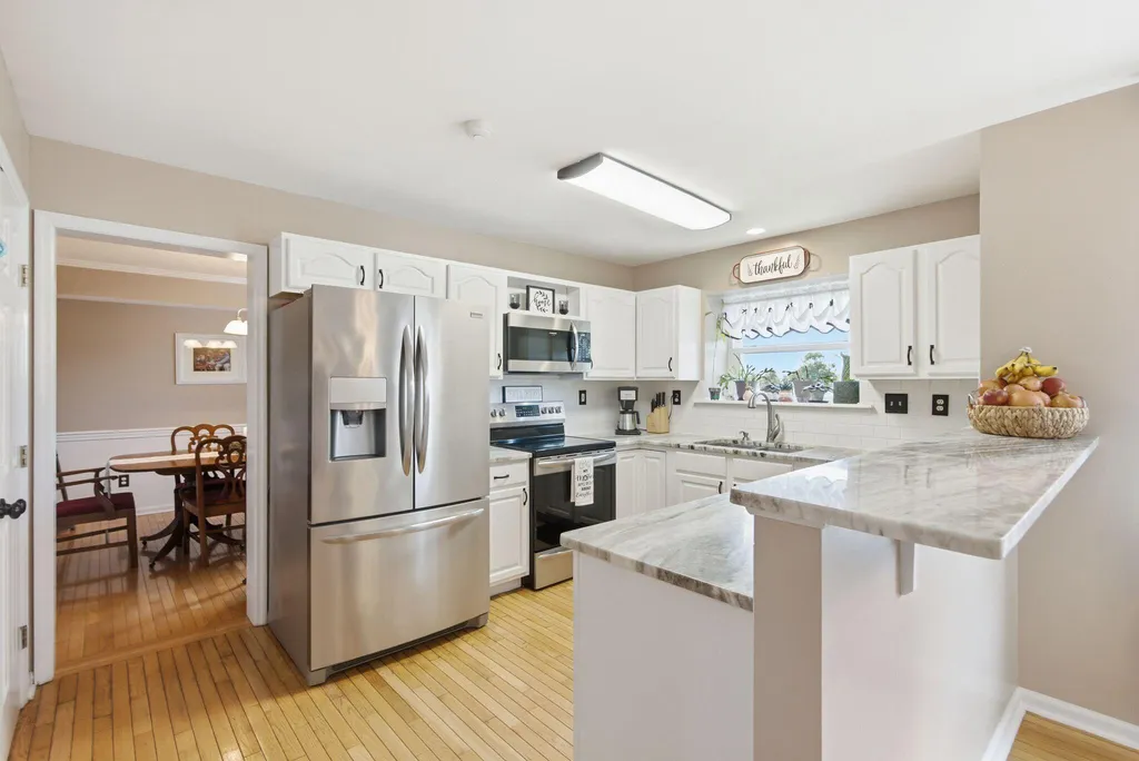 113 Hillbrook Drive Nicholasville KY 40356