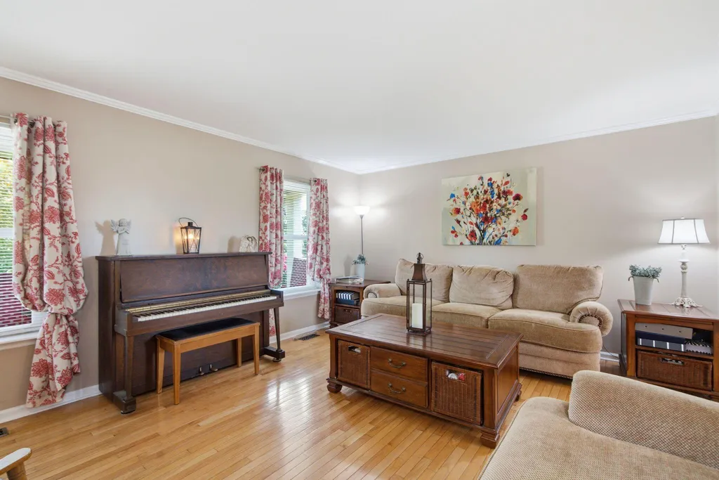 113 Hillbrook Drive Nicholasville KY 40356
