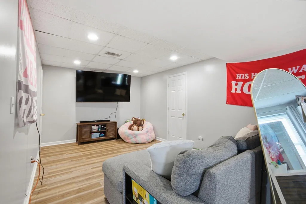 113 Hillbrook Drive Nicholasville KY 40356