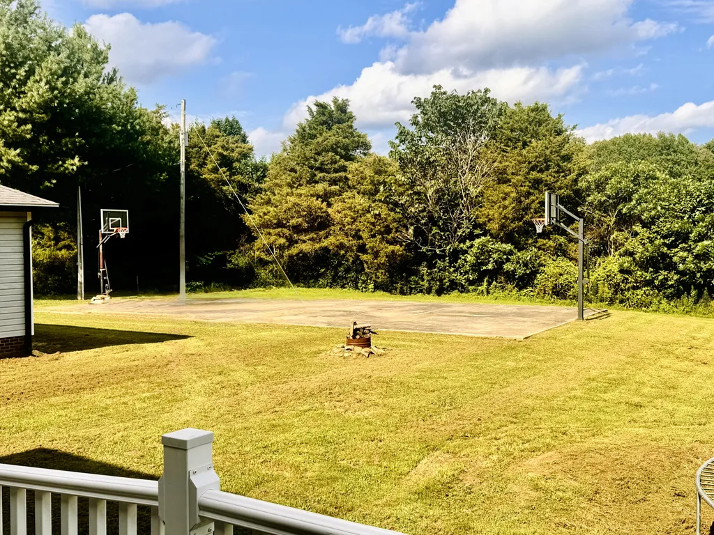 163 Holly Hock Drive Liberty KY 42539