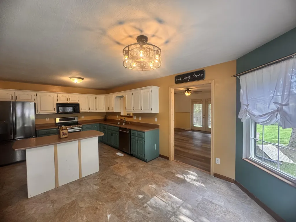 163 Holly Hock Drive Liberty KY 42539