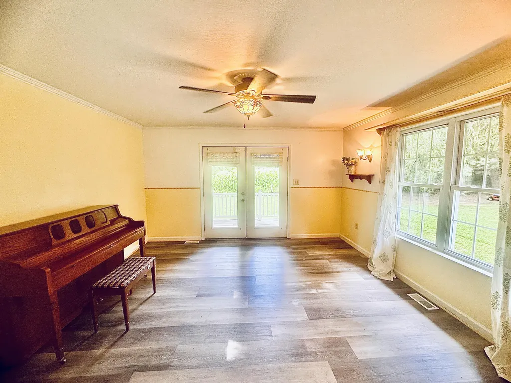 163 Holly Hock Drive Liberty KY 42539