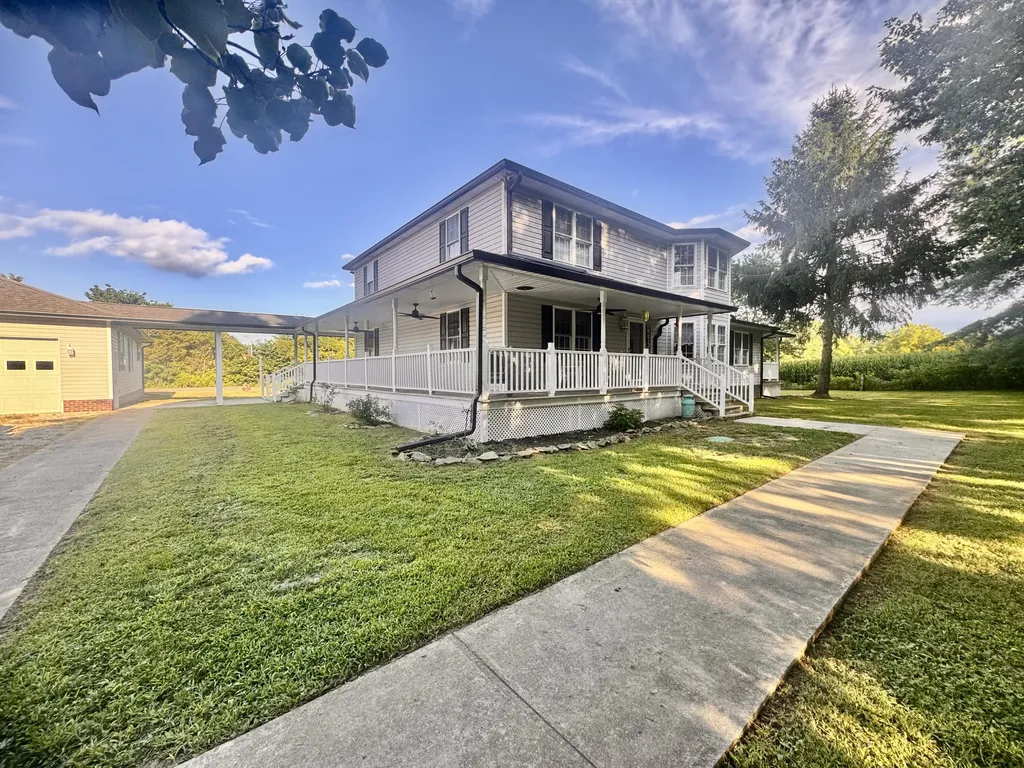 163 Holly Hock Drive Liberty KY 42539