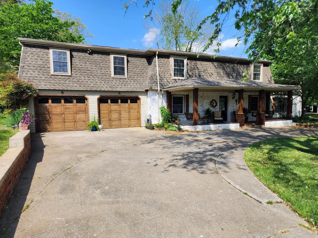 205 Forsythia Drive Paducah KY 42003