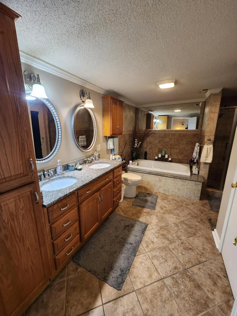 205 Forsythia Drive Paducah KY 42003