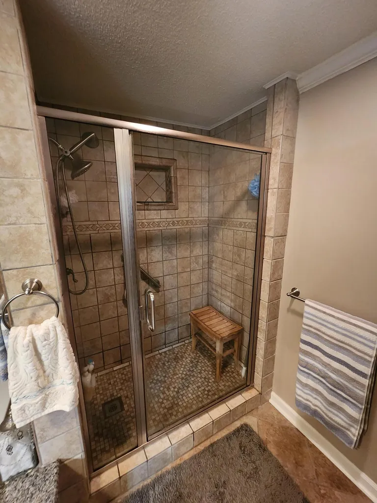 205 Forsythia Drive Paducah KY 42003