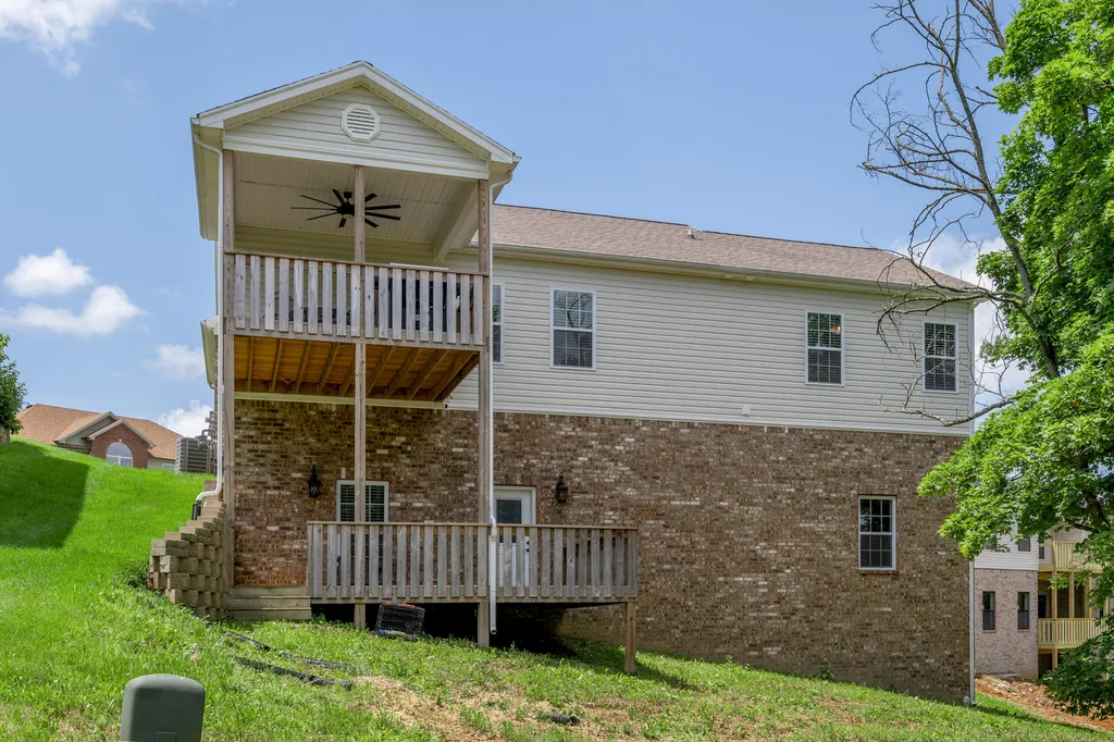 875 Ridgeview Drive Frankfort KY 40601