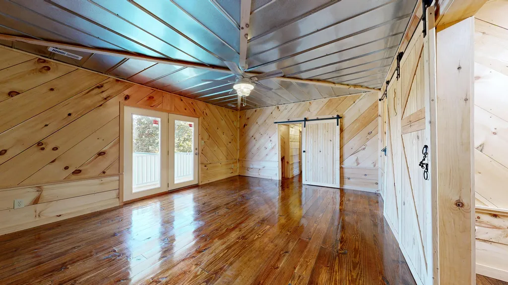 305 Simpkins Lane Mayfield KY 42066