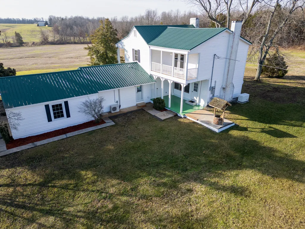 305 Simpkins Lane Mayfield KY 42066
