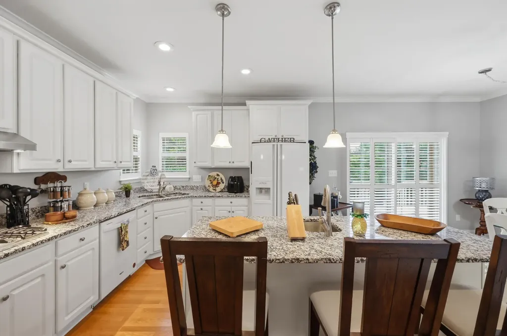 1369 Estates Hill Circle Lexington KY 40511