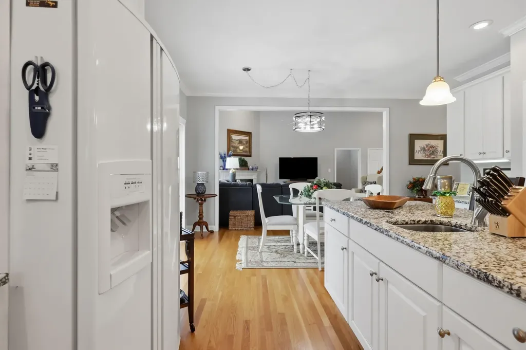 1369 Estates Hill Circle Lexington KY 40511
