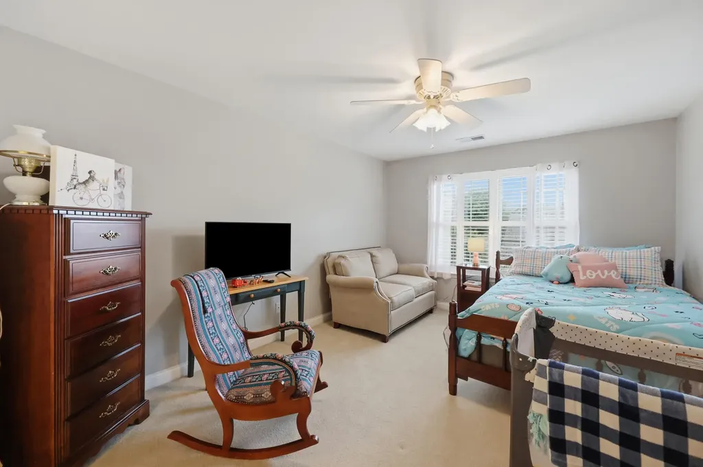 1369 Estates Hill Circle Lexington KY 40511