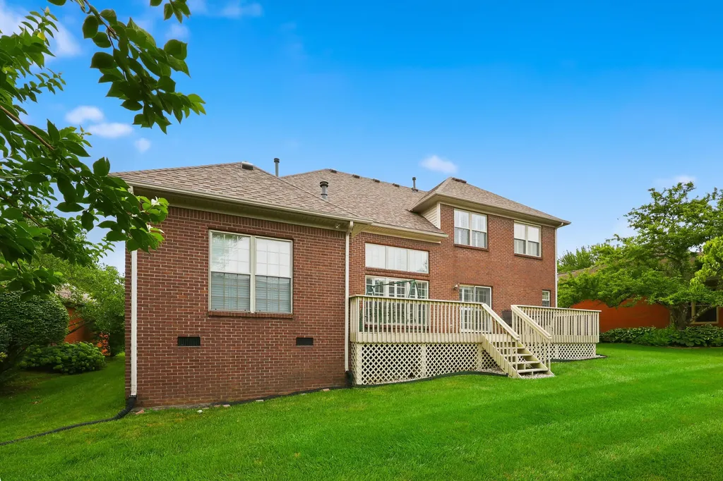 1369 Estates Hill Circle Lexington KY 40511