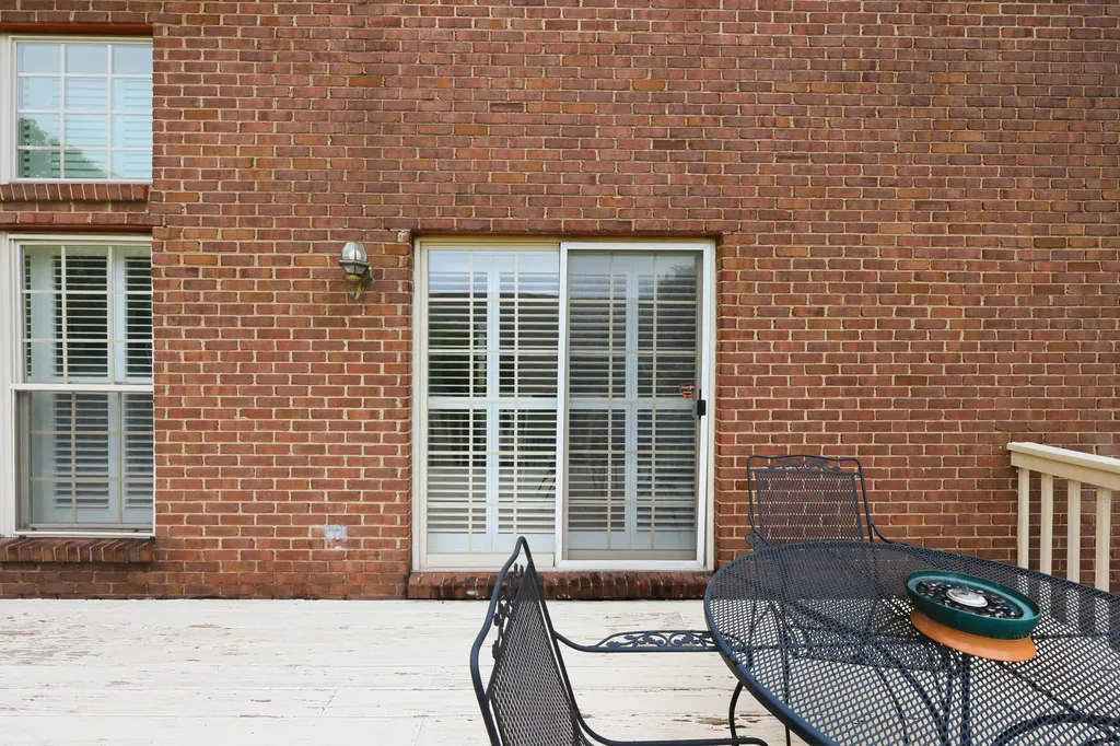 1369 Estates Hill Circle Lexington KY 40511