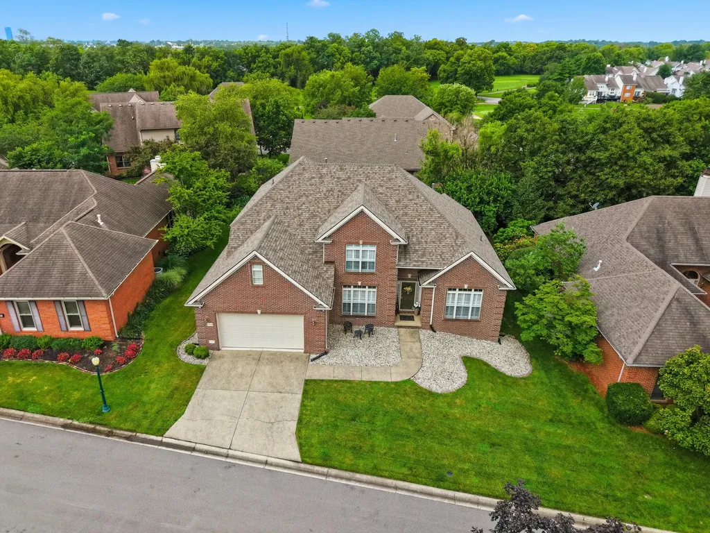 1369 Estates Hill Circle Lexington KY 40511