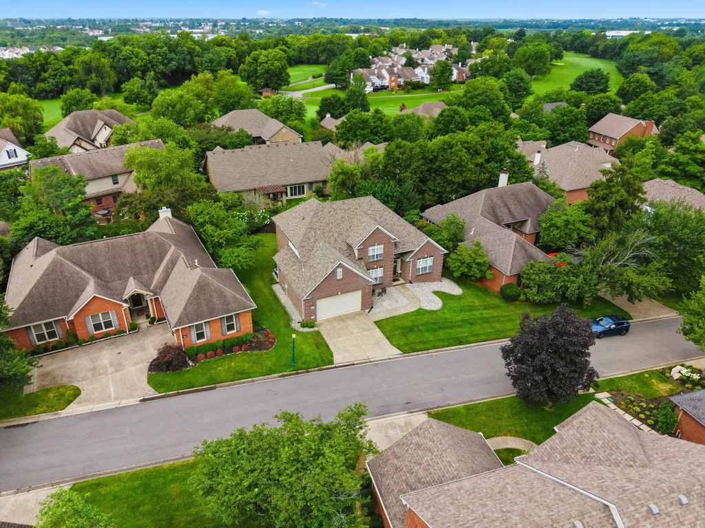 1369 Estates Hill Circle Lexington KY 40511