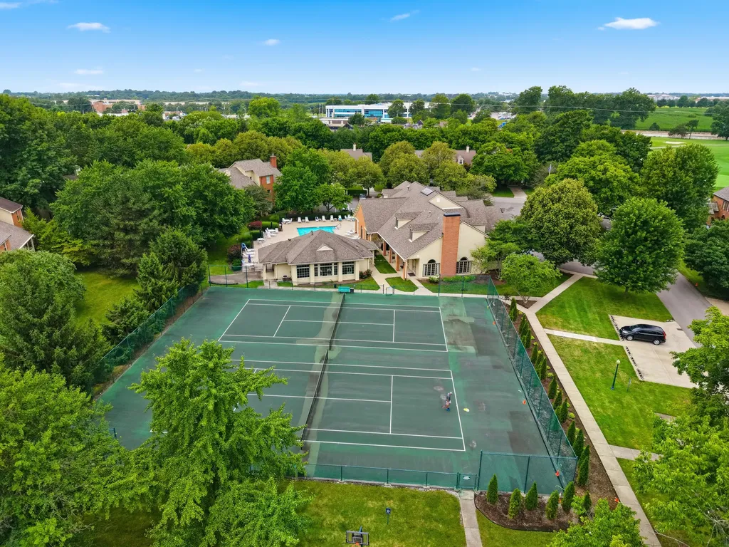 1369 Estates Hill Circle Lexington KY 40511