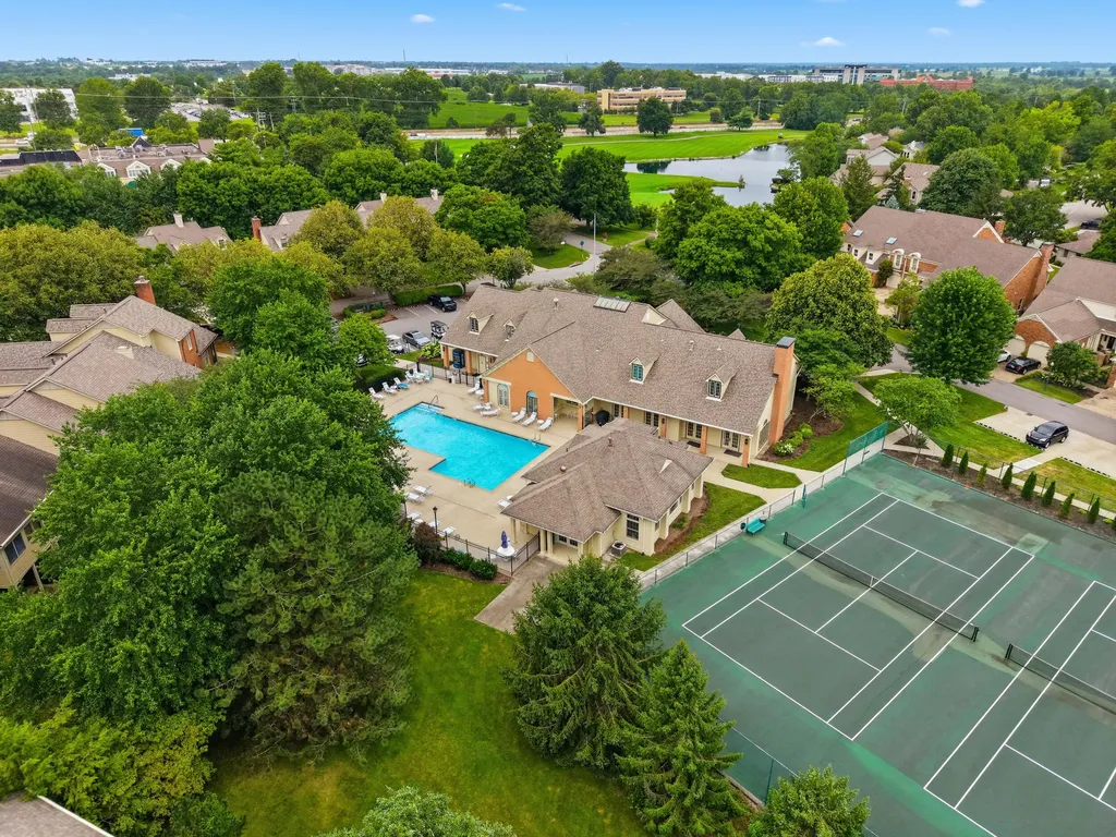 1369 Estates Hill Circle Lexington KY 40511