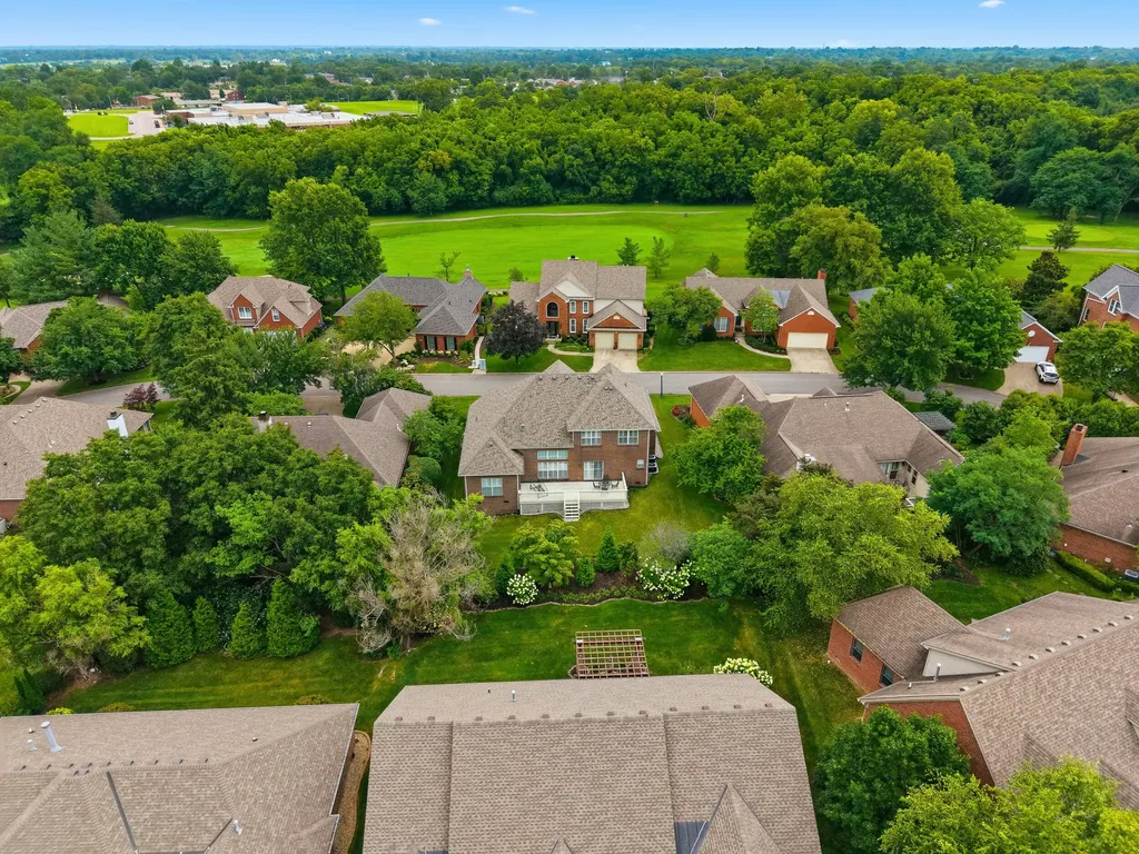 1369 Estates Hill Circle Lexington KY 40511