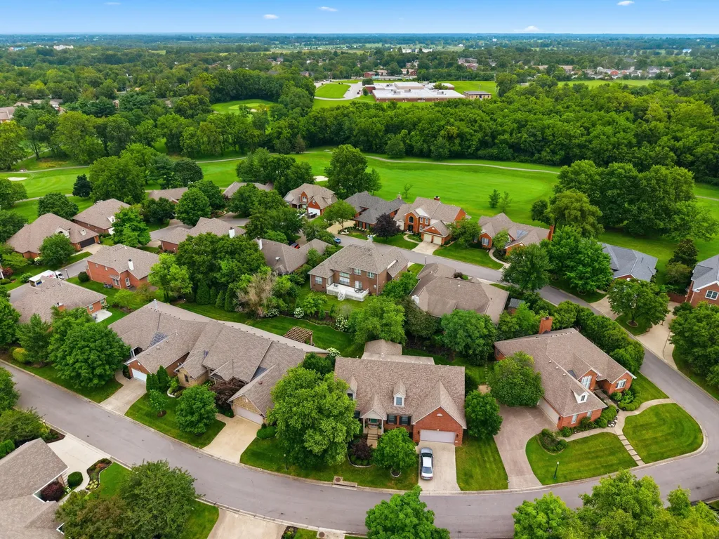 1369 Estates Hill Circle Lexington KY 40511