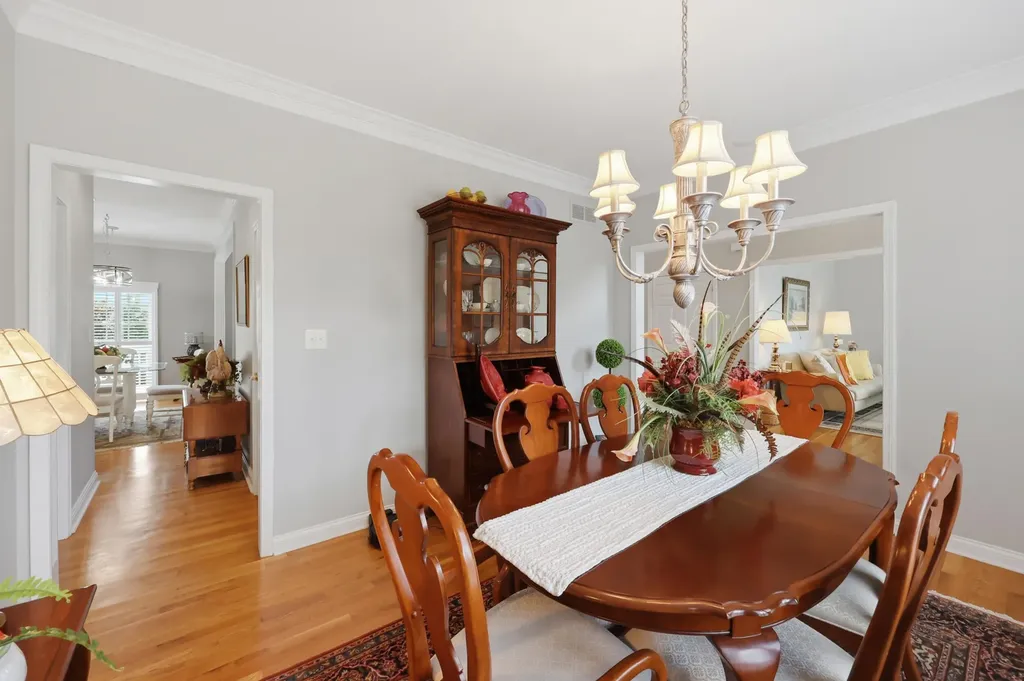 1369 Estates Hill Circle Lexington KY 40511
