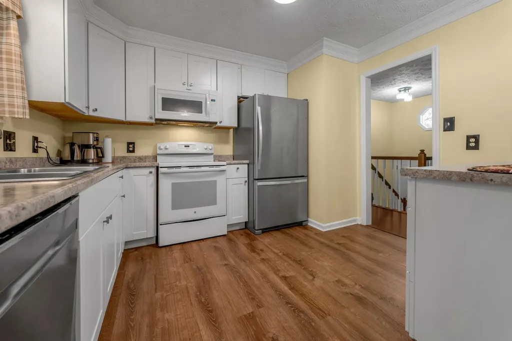 144 Shannon Parkway Nicholasville KY 40356