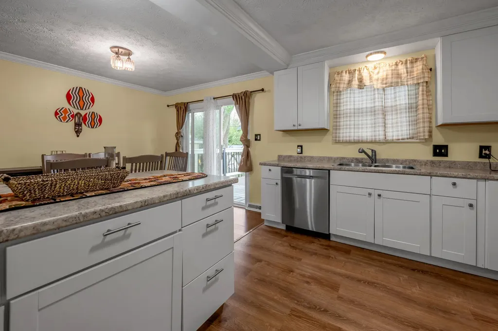 144 Shannon Parkway Nicholasville KY 40356