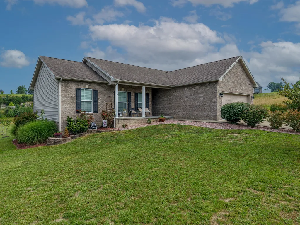 27 Dale Hollow Drive Morehead KY 40351