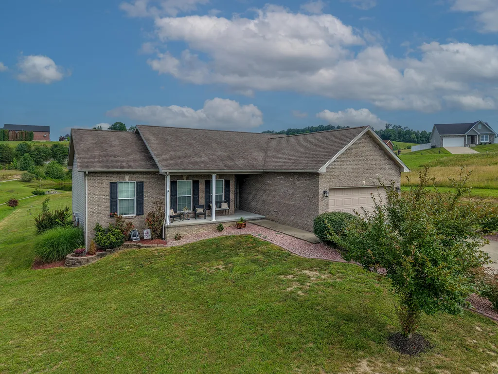27 Dale Hollow Drive Morehead KY 40351