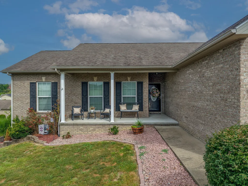 27 Dale Hollow Drive Morehead KY 40351